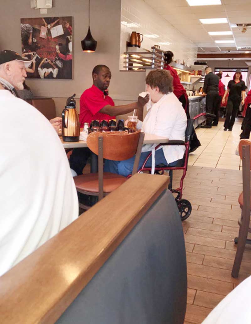 waiter, helping, customer, couple