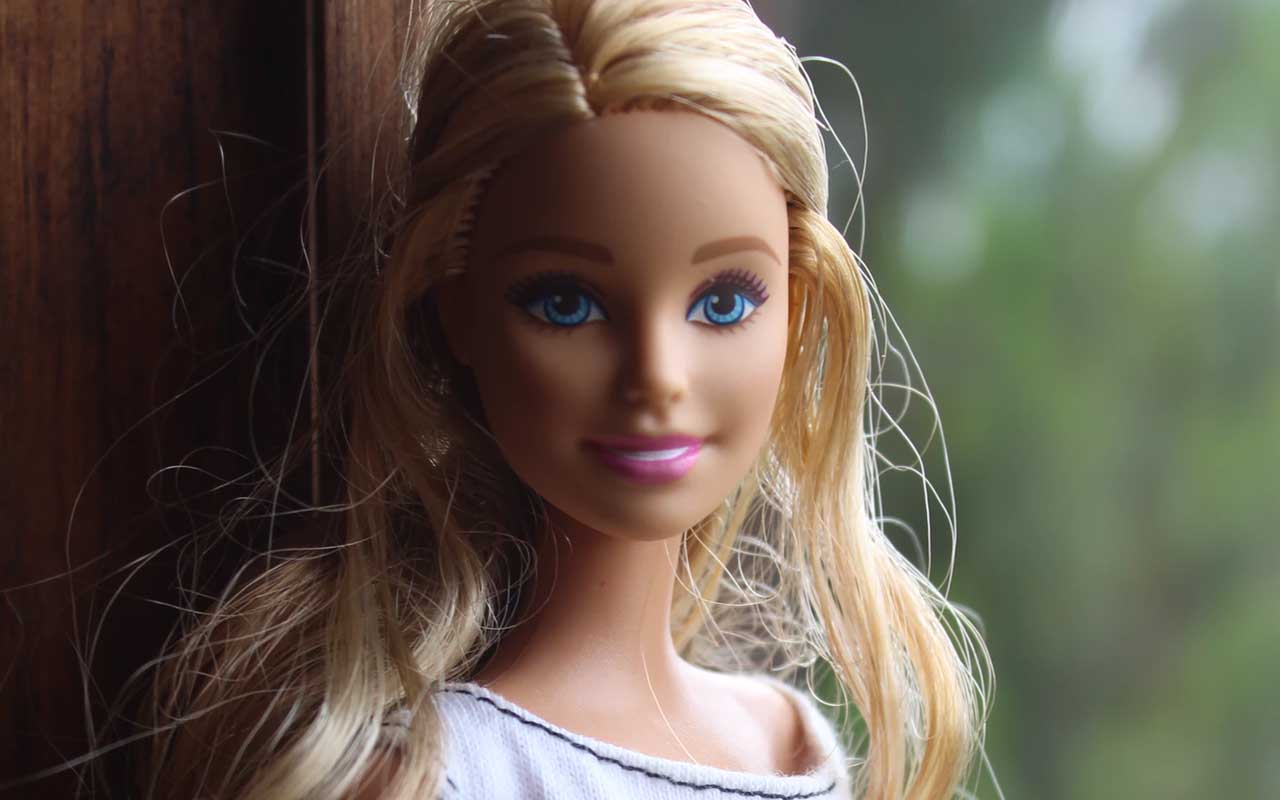Barbie, doll, Mattel, facts, history, life, frames, picture