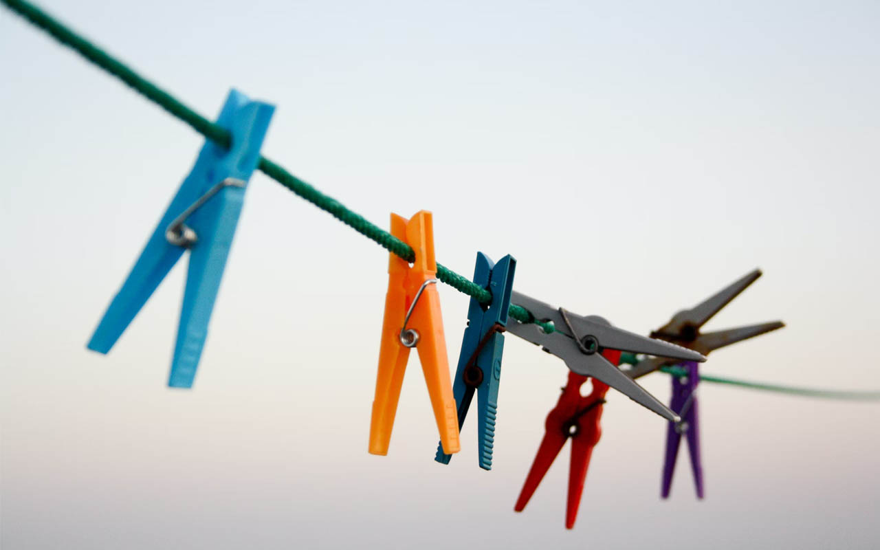 clothespin, hanging clothes, drying clothes, facts, science, entertainment, lifestyle, people, sunlight,